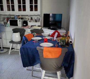 Porzione di casa in affitto a Cagliari, Frazione Centro città, Via Abruzzi 67