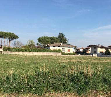 Terreno Edificabile Residenziale in vendita a Povoletto (Udine)