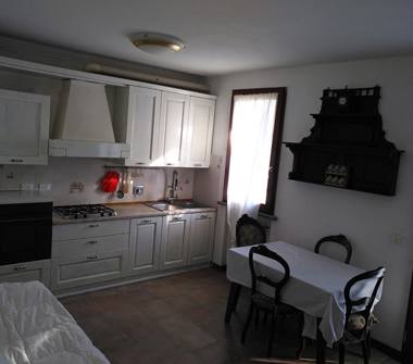 Quadrilocale in vendita a Albinea (Reggio Emilia), Via Buonarroti