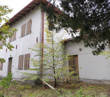 Rustico/Casale in vendita a Urbino (Pesaro e Urbino), Via Bocca Trabaria Sud 117