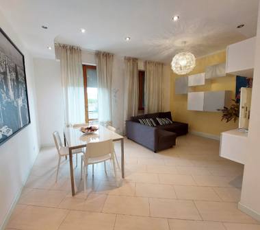 Quadrilocale in affitto a Livorno, Zona Ardenza Mare, Via degli Scarronzoni 24