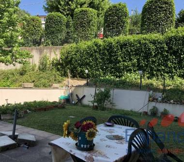 Quadrilocale in vendita a Gaggio Montano, Frazione Marano, Via Porrettana 68