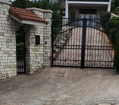 Villa in vendita a Frosolone, Frazione San Pietro In Valle, Via Kennedy 4