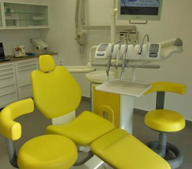 Centro Commerciale in gestione a Vignola (Modena), via enrico caruso 65