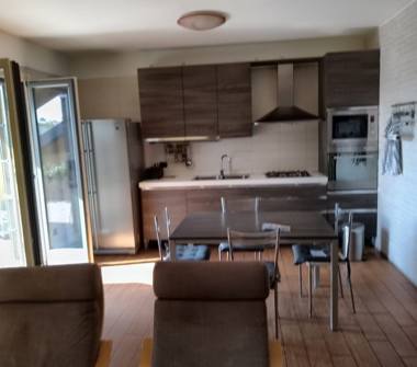 Quadrilocale in vendita a Segrate (Milano), Via Novegro 2/4