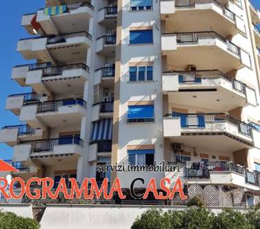 Appartamento in vendita a Pomezia, Frazione Torvaianica, VIA POLA 132