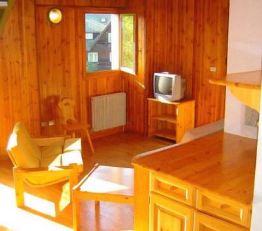 Multiproprietà in vendita a Tarvisio, Frazione Camporosso In Valcanale, via VALCANALE 30