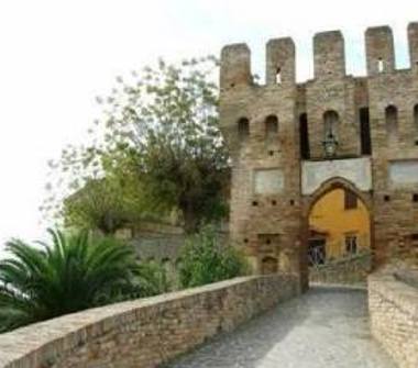 Bilocale in affitto a Agugliano, Frazione Castel D'emilio, Via Monticello 15