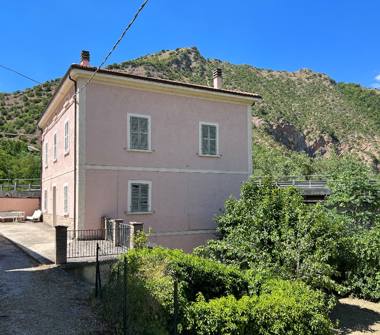Casa indipendente in vendita a Cagli, Frazione Naro, SP257 37