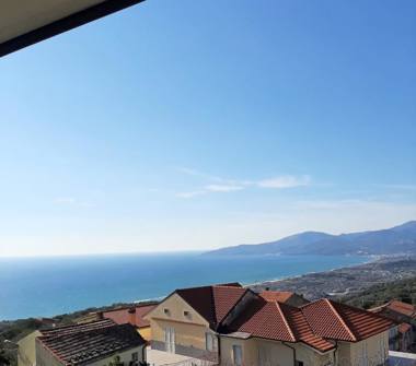 Quadrilocale in affitto a Ascea (Salerno), via roma 4