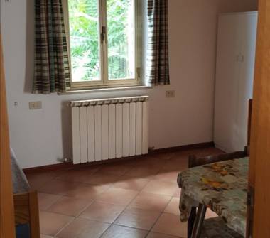 Trilocale in affitto a Urbino, Frazione Pallino