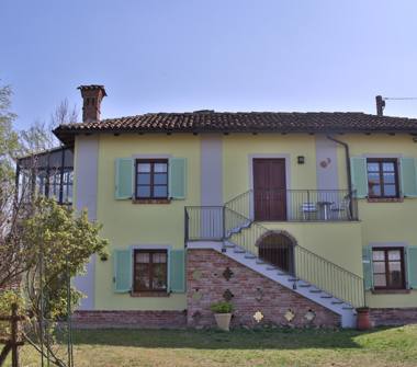 Villetta a schiera in vendita a Neviglie (Cuneo), Via Umberto I° 27