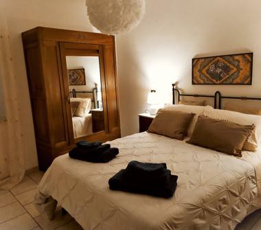 Affitto Appartamento Vacanze a Spoleto (Perugia), Piazzetta di Porta San Lorenzo 1