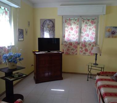 Trilocale in affitto a San Vincenzo (Livorno), Via del Tirreno 8