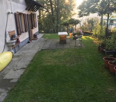 Porzione di casa in vendita a Bedero Valcuvia (Varese)