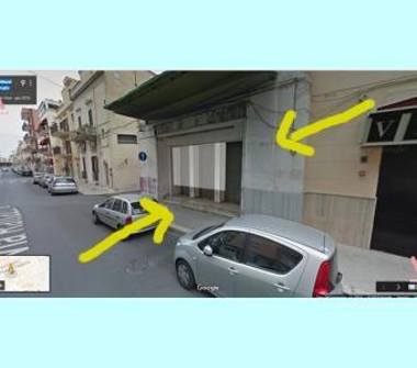 Negozio in vendita a Monopoli (Bari), Via U. Rattazzi 98