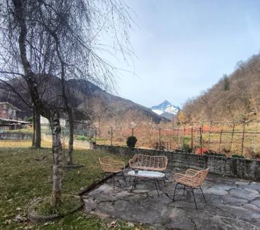 Bilocale in vendita a Paesana (Cuneo), Via San Firmino 1