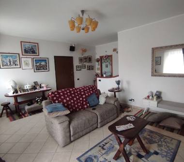 Appartamento in vendita a Taranto, Frazione Paolo Vi, Piazza della Liberazione 35