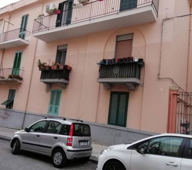 Quadrilocale in vendita a Messina, Frazione Centro città, via Bellinzona 67