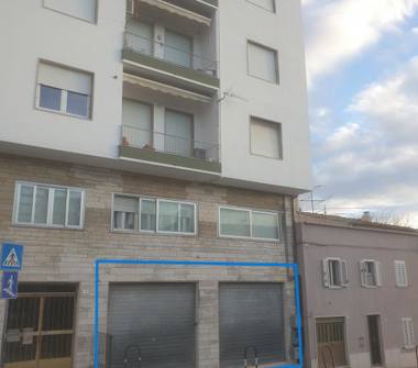 Negozio in vendita a Fermo (Fermo), via Armando Diaz 10