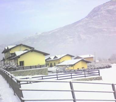 Casa indipendente in vendita a Pontey, Frazione Torin, Villaggio Torin