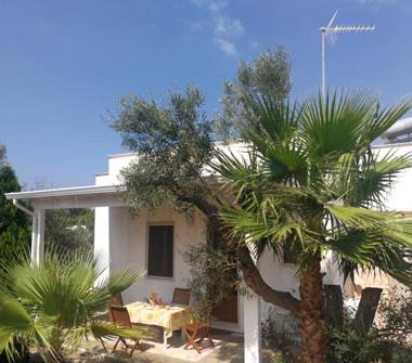 Affitto Casa Vacanze a Racale, Frazione Tabarano, Via Conte di Torino 40