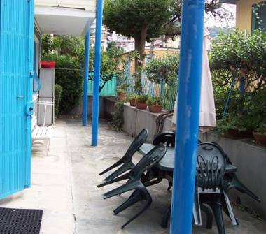 Stabile/Palazzo in affitto a Rapallo (Genova), Via Aurelio Baisi 5