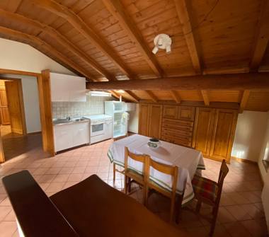 Appartamento in affitto a Schilpario, Frazione Barzesto