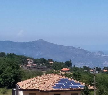 Bilocale in vendita a Milo (Catania), Largo dei Mille 9