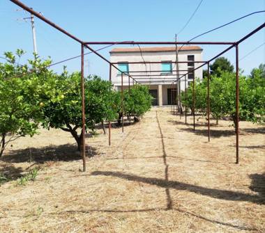 Rustico/Casale in vendita a Ischitella, Frazione Foce Varano, via torre varano 20