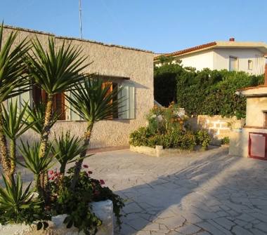 Affitto Villa Vacanze a Lizzano, Frazione Masseria Conche