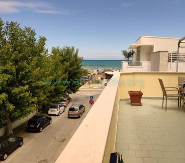 Affitto Casa Vacanze a Roseto degli Abruzzi (Teramo), Via Palermo 1