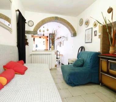 Trilocale in vendita a Canino (Viterbo), Via Cavour 2