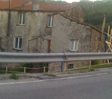 Casa indipendente in vendita a Varazze, Frazione Alpicella