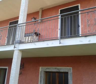 Porzione di casa in vendita a Cavaglietto (Novara)