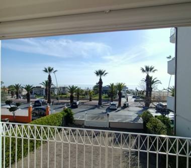 Affitto Appartamento Vacanze a Tortoreto, Frazione Tortoreto Lido, Lungomare Sirena 90