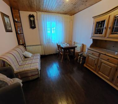 Affitto Casa Vacanze a Pievepelago, Frazione Sant'Anna Pelago, Via Radici 17