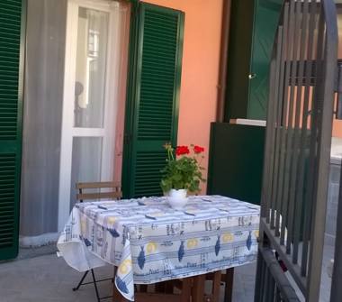 Affitto Appartamento Vacanze a Taggia, Frazione Arma Di Taggia