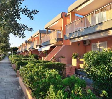 Offerta Vacanze Villaggio turistico a Rodi Garganico (Foggia), via delle Dalie 11