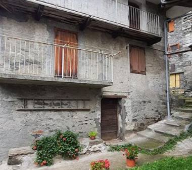 Porzione di casa in vendita a Pontboset (Aosta), Localita' Pont 133