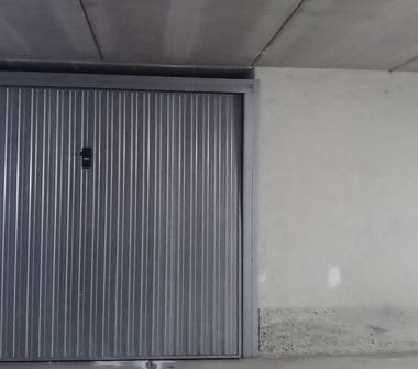 Box/Garage/Posto auto in vendita a Castelnuovo del Garda, Frazione Oliosi