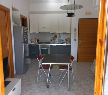 Bilocale in vendita a Bari, Zona Torre a Mare