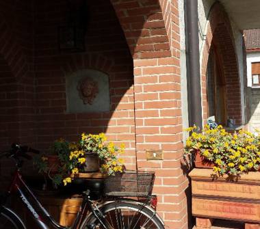 Casa indipendente in vendita a Gambolò, Frazione Garbana, Via Striolo 16