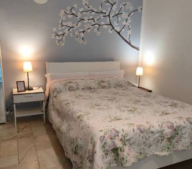 Affitto Appartamento Vacanze a Finale Ligure (Savona), Via Domenico Brunenghi 2