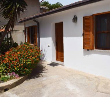 Affitto Casa Vacanze a Sant'Antioco (Sud Sardegna), Via Trilussa 30
