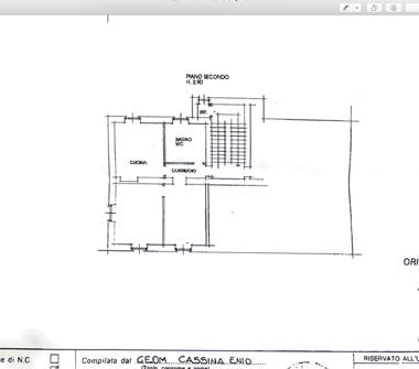 Quadrilocale in vendita a Erba (Como), Via Alessandro Volta 17