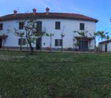 Casa indipendente in vendita a Novi Ligure (Alessandria)