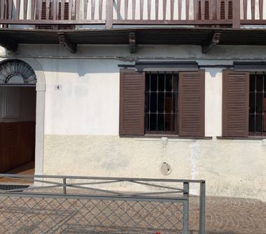 Quadrilocale in vendita a Torre de' Busi, Frazione Valcava, Via San rocco loc. Valcava 5