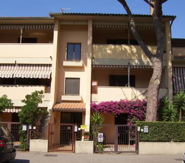 Affitto Appartamento Vacanze a Grosseto, Frazione Marina Di Grosseto, Via IV Novembre 103