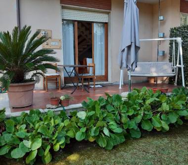 Affitto Villetta a schiera Vacanze a Camaiore, Frazione Lido Di Camaiore